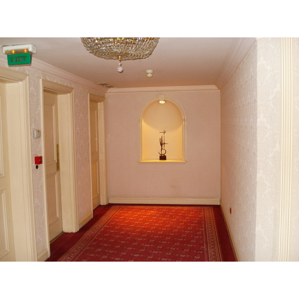 รูปถ่าย คาซัคสถาน(Kazakhstan) อัลมาตี(Almaty) โรงแรมอินเตอร์คอนติเนนตัล อัลมาตี(Intercontinental Almaty Hotel) 2007-03 31
