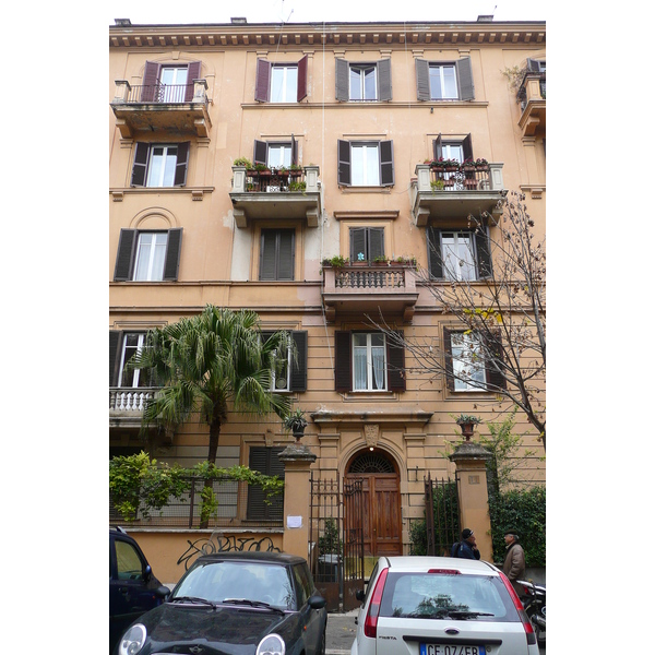 รูปถ่าย อิตาลี(Italy) โรม(Rome) ถนนกลอรีโอโซ(Viale Glorioso) 2007-11 7