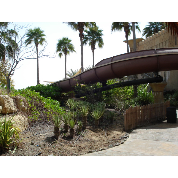 รูปถ่าย สหรัฐอาหรับเอมิเรตส์(United Arab Emirates) ดูไบ(Dubai) สวนน้ำไวลด์วาดี(Wild Wadi) 2007-03 198