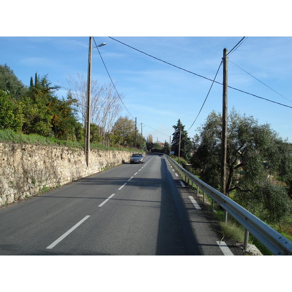 รูปถ่าย ฝรั่งเศส(France) เฟรนช์ริวิเอรา(French Riviera) ถนนจากวองซ์ไปแซ็ง-ฌาเน(Vence to St. Jeannet Road) 2006-12 29