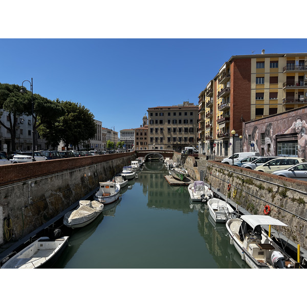 รูปถ่าย อิตาลี(Italy) ลีวอร์โน(Livorno) 2022-05 24