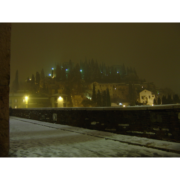 รูปถ่าย อิตาลี(Italy) เวโรเน่(Verona) 2005-03 37