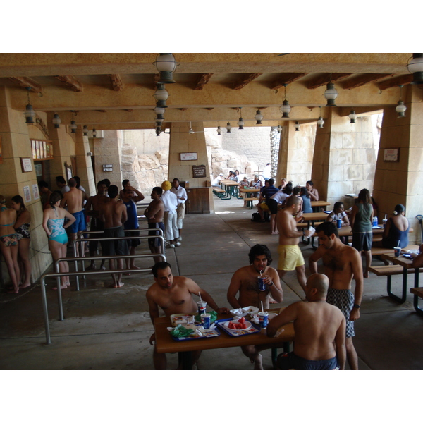 รูปถ่าย สหรัฐอาหรับเอมิเรตส์(United Arab Emirates) ดูไบ(Dubai) สวนน้ำไวลด์วาดี(Wild Wadi) 2007-03 242