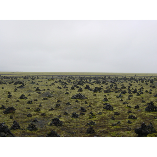 รูปถ่าย ไอซ์แลนด์(Iceland) ถนนหมายเลข 1 จากวีกไปสกาฟตาเฟลล์(Road 1 Vik to Skaftafell) 2003-06 11