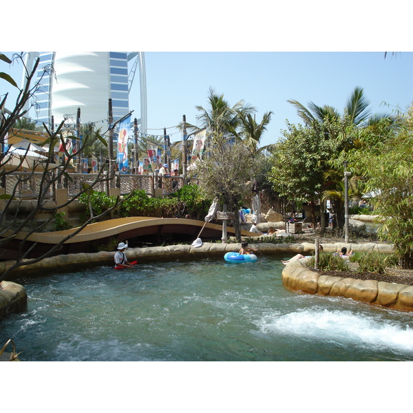 รูปถ่าย สหรัฐอาหรับเอมิเรตส์(United Arab Emirates) ดูไบ(Dubai) สวนน้ำไวลด์วาดี(Wild Wadi) 2007-03 73