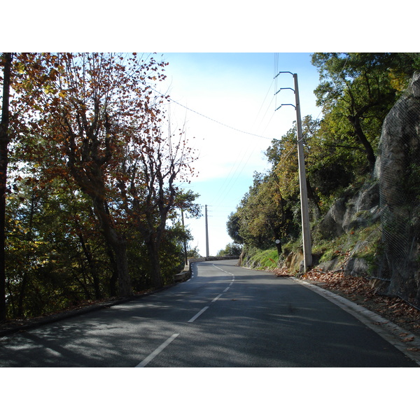 รูปถ่าย ฝรั่งเศส(France) เฟรนช์ริวิเอรา(French Riviera) ถนนจากวองซ์ไปแซ็ง-ฌาเน(Vence to St. Jeannet Road) 2006-12 16