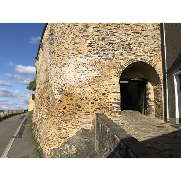 รูปถ่าย ฝรั่งเศส(France) วีเทร(Vitre) 2020-06 50
