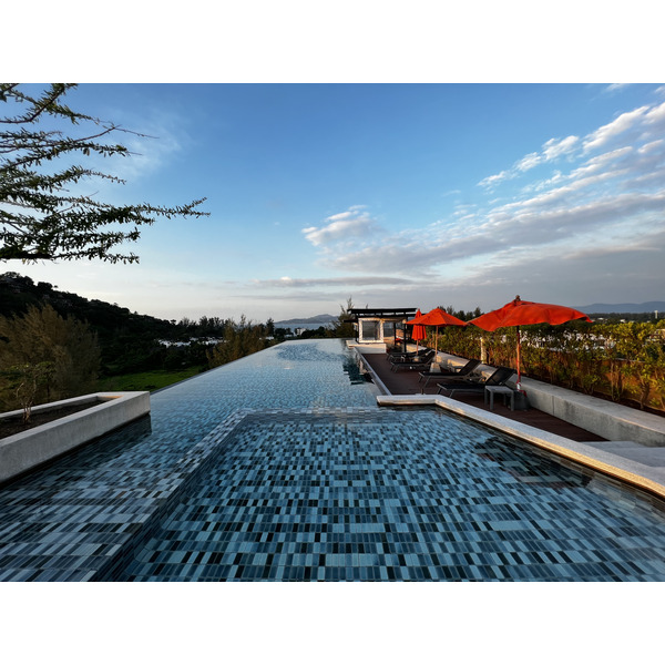 รูปถ่าย ไทย(Thailand) ภูเก็ต(Phuket) หาดสุรินทร์(Surin Beach) โรงแรมซิกซ์ธ์อเวนิว(6th Avenue Hotel) 2021-12 11