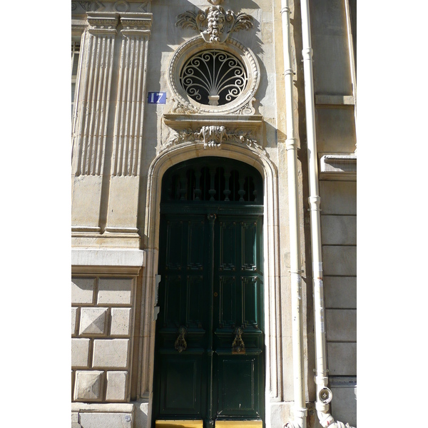 รูปถ่าย ฝรั่งเศส(France) ปารีส(Paris) คุ้มที่ 17 (17th Arrondissement) ถนนฟอร์ตูนี(Rue Fortuny) 2007-09 13