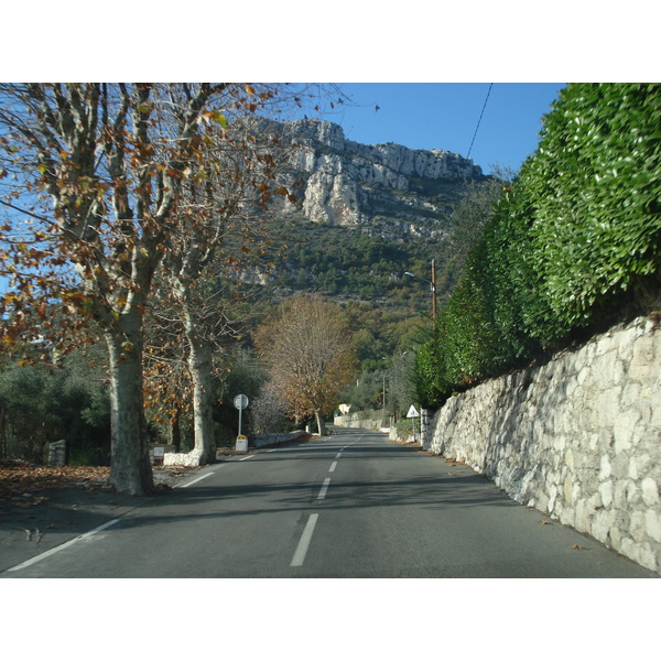 รูปถ่าย ฝรั่งเศส(France) เฟรนช์ริวิเอรา(French Riviera) ถนนจากวองซ์ไปแซ็ง-ฌาเน(Vence to St. Jeannet Road) 2006-12 25