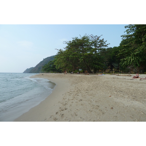 รูปถ่าย ไทย(Thailand) เกาะช้าง(Ko Chang) หาดทรายขาว(White sand beach) 2011-02 2