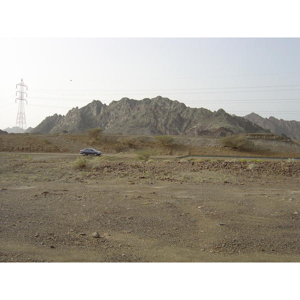 รูปถ่าย โอมาน(Oman) จากบูไรมิไปถนนโซฮาร์(Buraimi to Sohar road) 2005-03 19