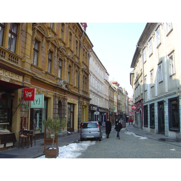 รูปถ่าย สโลวีเนีย(Slovenia) ลีอูบลีอานา(Ljubljana) 2005-03 56