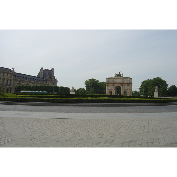 รูปถ่าย ฝรั่งเศส(France) ปารีส(Paris) สวนการูแซลแห่งลูฟวร์(Louvre Carrousel Garden) 2007-05 64