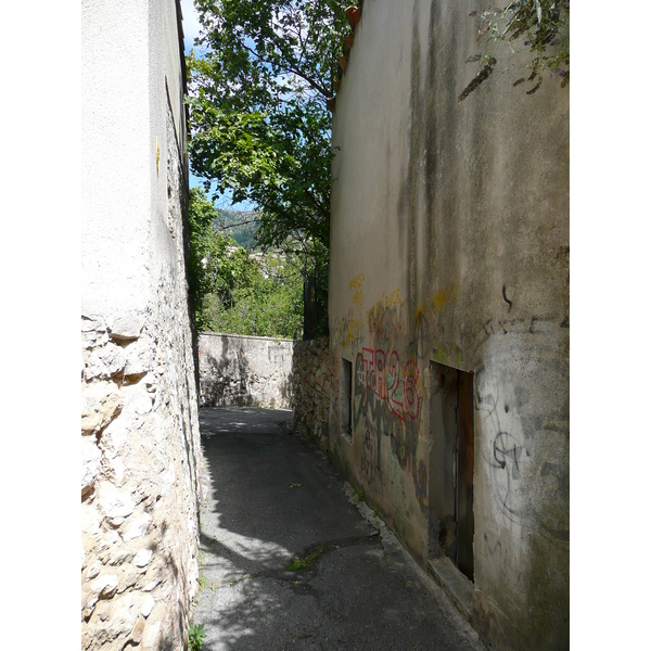 รูปถ่าย ฝรั่งเศส(France) วังซ์(Vence) ถนนอ็องรี-อีนาร์(Avenue H. Isnard) 2007-07 16
