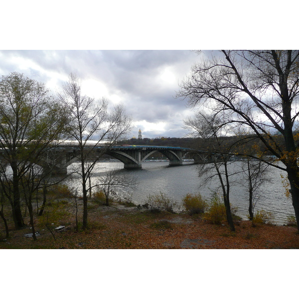 รูปถ่าย ยูเครน(Ukraine) เคียฟ(Kiev) "ฮีโดรปาร์ค(Hydropark) 2007-11 37