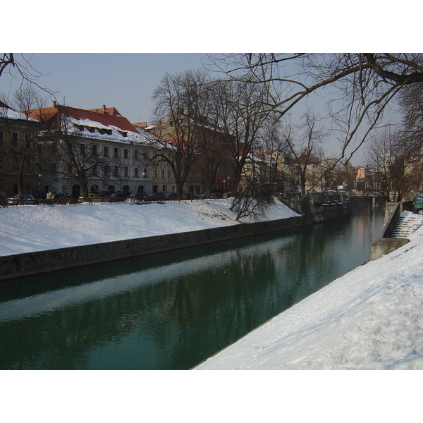รูปถ่าย สโลวีเนีย(Slovenia) ลีอูบลีอานา(Ljubljana) 2005-03 44