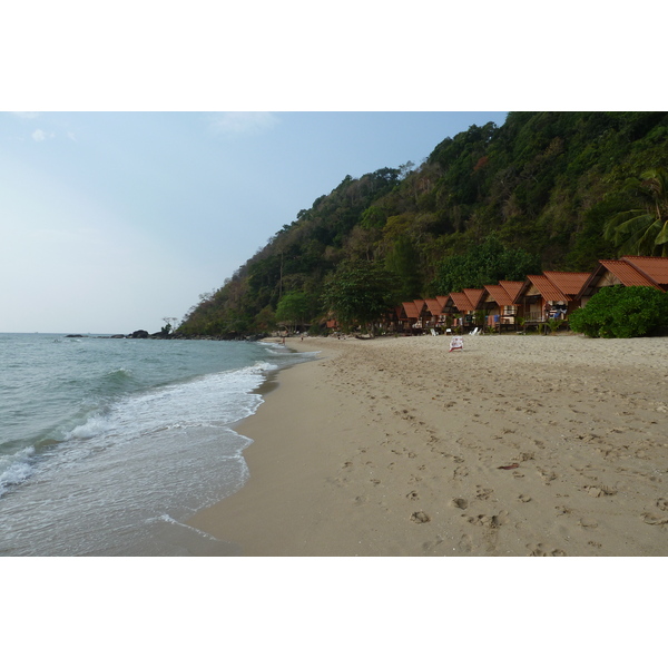 รูปถ่าย ไทย(Thailand) เกาะช้าง(Ko Chang) หาดทรายขาว(White sand beach) 2011-02 91