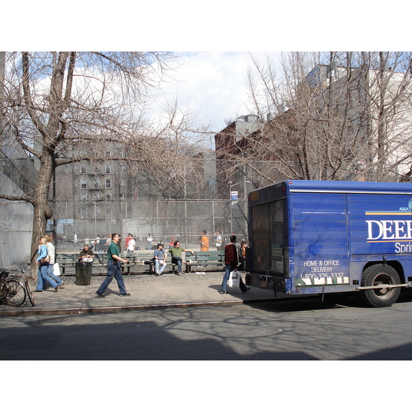 รูปถ่าย สหรัฐอเมริกา(United States) นิวยอร์ก(New York) โซโห(Soho) 2006-03 15