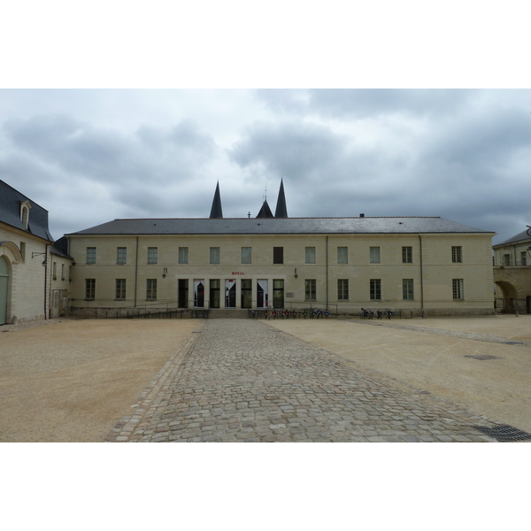 รูปถ่าย ฝรั่งเศส(France) ฟงเตอโวร์(Fontevraud) 2011-05 87