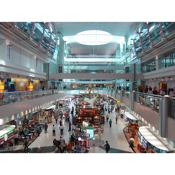รูปถ่าย สหรัฐอาหรับเอมิเรตส์(United Arab Emirates) ดูไบ(Dubai) สนามบินดูไบ(Dubai International Airport) 2005-09 2