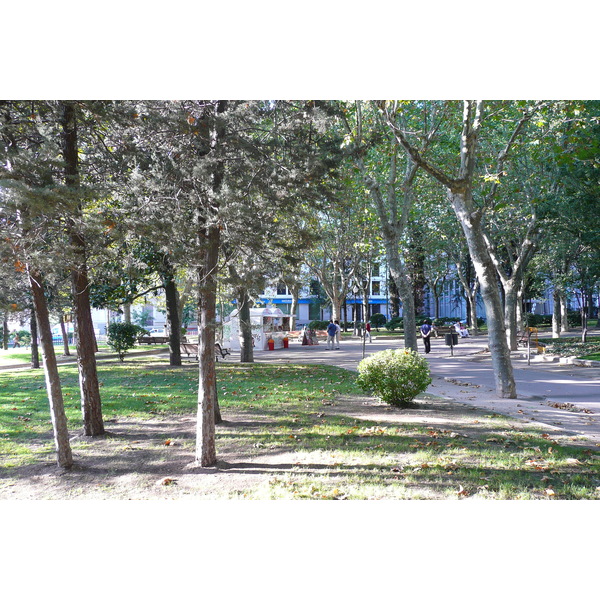 รูปถ่าย สเปน(Spain) มาดริค(Madrid) จัตุรัสเอสปัญญา(Plaza de Espana) 2007-09 27