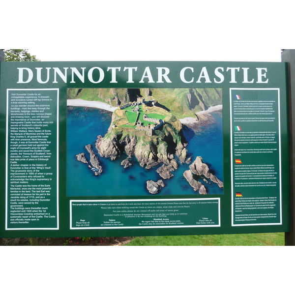 รูปถ่าย อังกฤษ(United Kingdom) สกอตแลนด์(Scotland) ปราสาทดันนอตตาร์(Dunnottar Castle) 2011-07 1