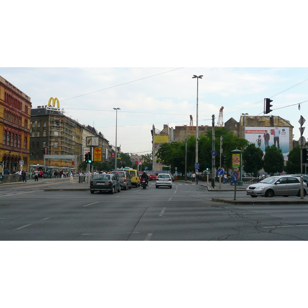 รูปถ่าย ฮังการี(Hungary) บูดาเปสต์(Budapest) ใจกลางบูดาเปสต์(Central Budapest) 2007-06 111