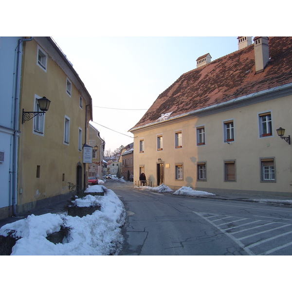รูปถ่าย สโลวีเนีย(Slovenia) พีทูจ(Ptuj) 2005-03 2