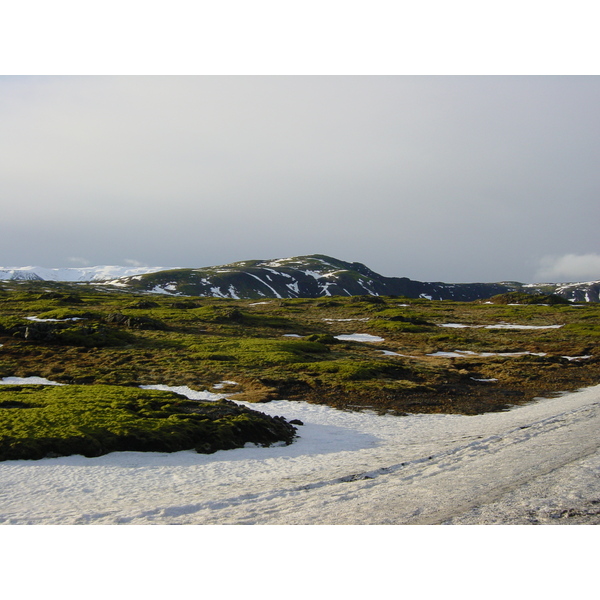 รูปถ่าย ไอซ์แลนด์(Iceland) ถนนหมายเลข 39 ไปเรคยาวิก(Road 39 to Reykjavik) 2003-03 12