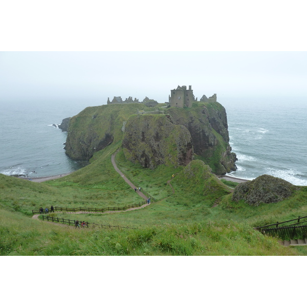 รูปถ่าย อังกฤษ(United Kingdom) สกอตแลนด์(Scotland) ปราสาทดันนอตตาร์(Dunnottar Castle) 2011-07 5