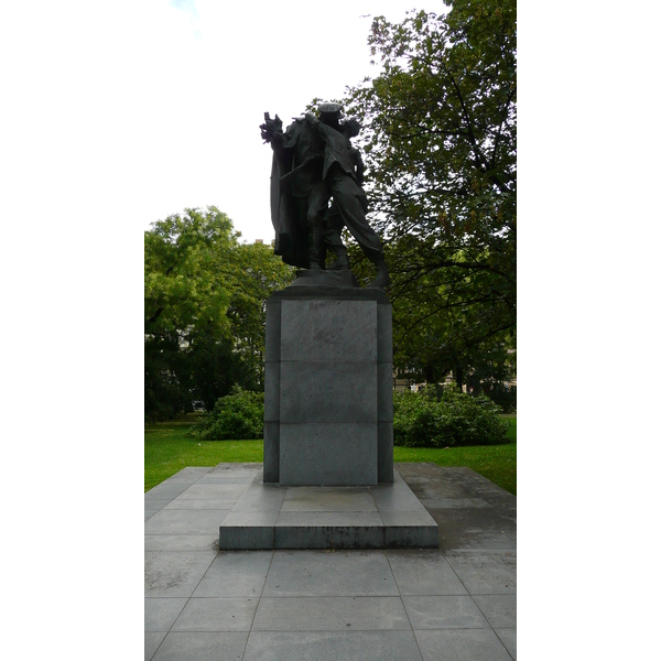 รูปถ่าย สาธารณรัฐเช็ก(Czech Republic) ปราก(Prague) ออปเลตาโลวา(Opletalova) 2007-07 30