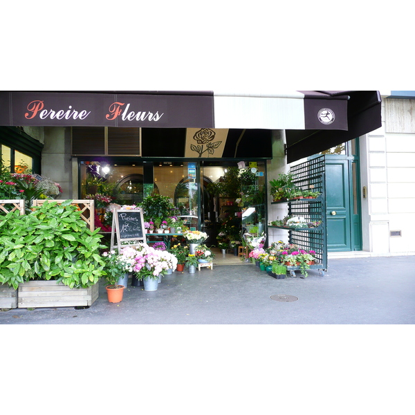 รูปถ่าย ฝรั่งเศส(France) ปารีส(Paris) คุ้มที่ 17 (17th Arrondissement) จัตุรัสแปแรร์(Place Pereire) 2007-05 34