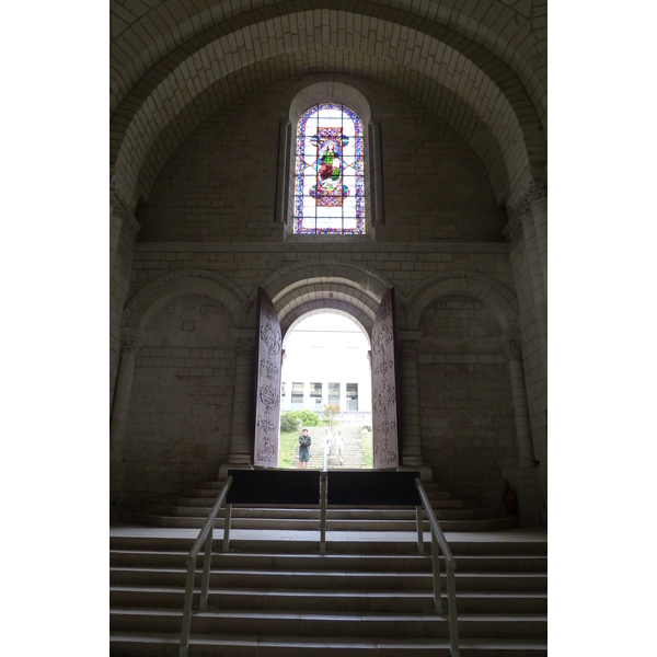 รูปถ่าย ฝรั่งเศส(France) ฟงเตอโวร์(Fontevraud) 2011-05 30
