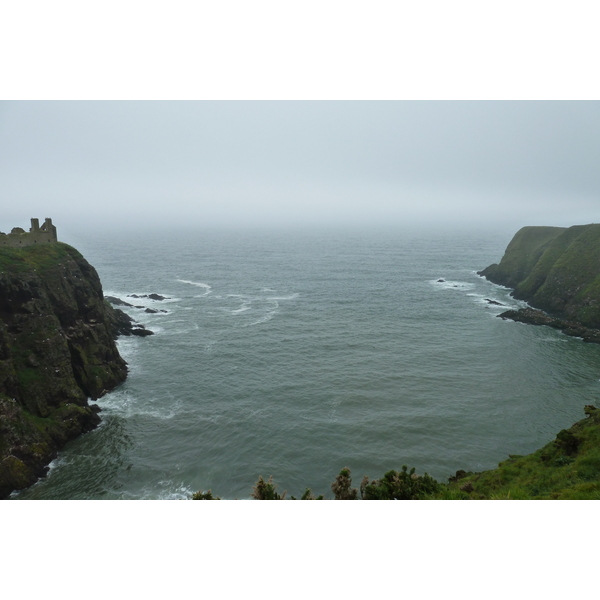 รูปถ่าย อังกฤษ(United Kingdom) สกอตแลนด์(Scotland) ปราสาทดันนอตตาร์(Dunnottar Castle) 2011-07 9