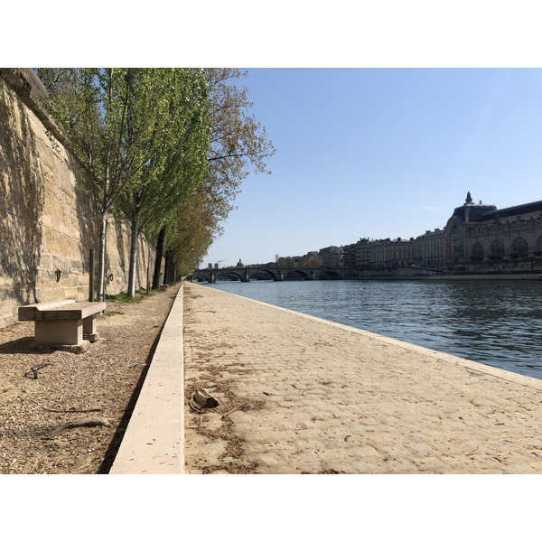 รูปถ่าย ฝรั่งเศส(France) ปารีสช่วงล็อกดาวน์(Paris lockdown) 2020-04 296