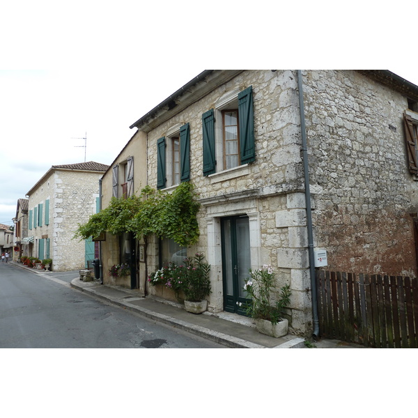รูปถ่าย ฝรั่งเศส(France) อีซีฌัก(Issigeac) 2010-08 53