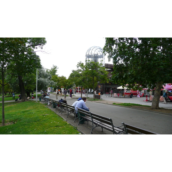 รูปถ่าย สาธารณรัฐเช็ก(Czech Republic) ปราก(Prague) ออปเลตาโลวา(Opletalova) 2007-07 25
