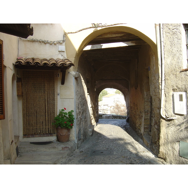 รูปถ่าย ฝรั่งเศส(France) โอต์-เดอ-คาญ(Les Hauts de Cagnes) 2006-01 26