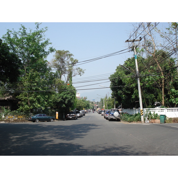 รูปถ่าย ไทย(Thailand) เชียงใหม่(Chiang Mai) ข้างในคุเมืองเชียงใหม่(Inside Canal) 2006-04 21