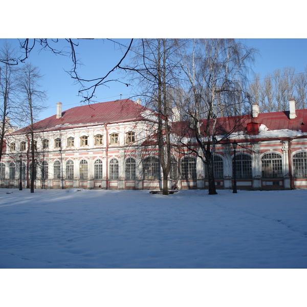 รูปถ่าย รัสเซีย(Russia) เซนต์ปีเตอร์สเบิร์ก(St Petersburg) อารามอเล็กซานเดอร์ เนฟสกี(Alexander Nevsky Monastery) 2006-03 18