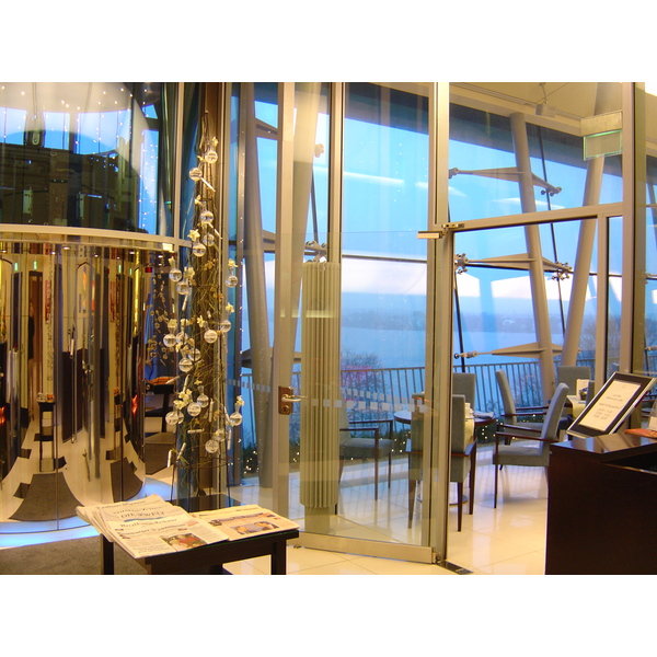 รูปถ่าย เยอรมนี(Germany) ฮัมเบิร์ก(Hamburg) โรงแรมเลอเมอริเดียน(Le Meridien Hotel) 2004-12 14