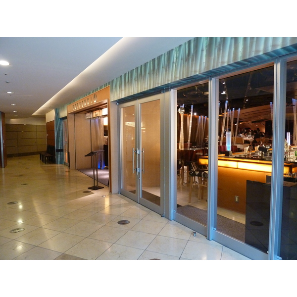 รูปถ่าย ญี่ปุ่น(Japan) โตเกียว(Tokyo) รปปงงิฮิลส์(Roppongi Hills) 2010-06 20