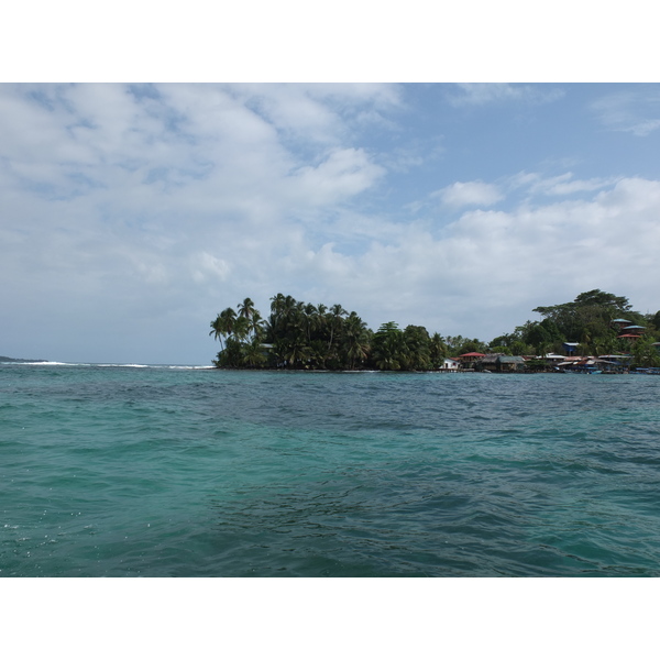 รูปถ่าย ปานามา(Panama) เกาะบาสติเมนโตส(Bastimentos) 2015-03 15