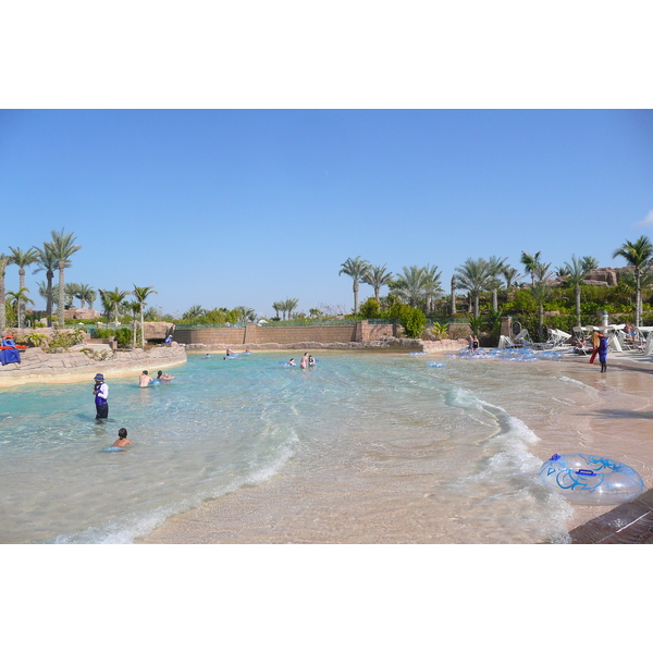รูปถ่าย สหรัฐอาหรับเอมิเรตส์(United Arab Emirates) ดูไบ(Dubai) สวนน้ำอควาเวนเจอร์ ดูไบ(Dubai Aquaventure) 2009-01 23