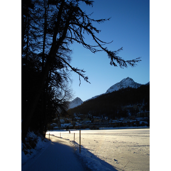 รูปถ่าย สวิสเซอร์แลนด์(Switzerland) เซนต์มอริตซ์(St Moritz) 2007-01 22