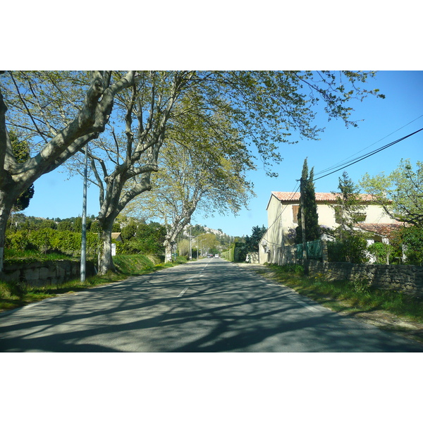รูปถ่าย ฝรั่งเศส(France) โพรว็องส์(Provence) ถนนจากมูรีแยสไปโบเดอโพรว็องส์(Mouries to Baux de Provence road) 2008-04 18