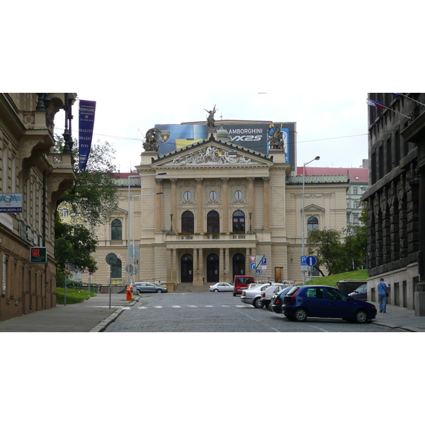 รูปถ่าย สาธารณรัฐเช็ก(Czech Republic) ปราก(Prague) ออปเลตาโลวา(Opletalova) 2007-07 11