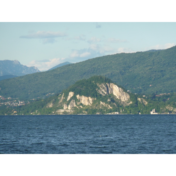 รูปถ่าย อิตาลี(Italy) ล่องเรือจากแวร์บาเนียไปลาเวโน(Verbania to Laveno boat trip) 2009-06 4