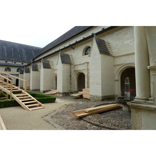 รูปถ่าย ฝรั่งเศส(France) ฟงเตอโวร์(Fontevraud) 2011-05 39